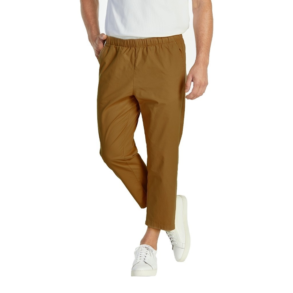 ELLE HOMME | กางเกงขายาวห้าส่วนเอวยางยืด กระเป๋าล้วง 2 ข้าง สีเบจ | W8Q001