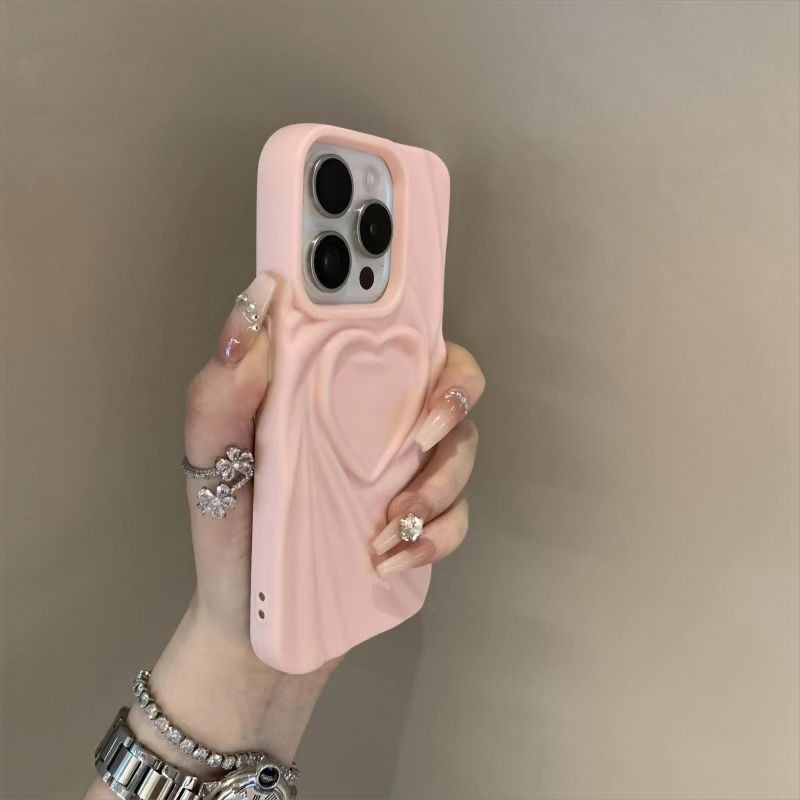 Luxury Matte Ruffled Love Frosted Softเคสโทรศัพท์สําหรับiPhone 15 14 Pro Max 13 12 11 Pro Max 15 Plusปลอกเลนส์ป้องกันรวมทุกอย่างซิลิโคนกันกระแทกปกหลังIPhone
