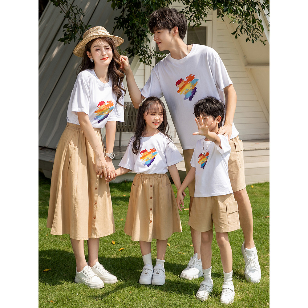 พร้อมส่ง&เก็บเงินปลายทาง RINA STUDIOเสื้อยืด สกรีน เสื้อครอบครัว ต้นฉบับ คู่ฉบับ สำเนาถูกต้อง เสื้อผ้าหนา นุ่ม ใส่สบาย