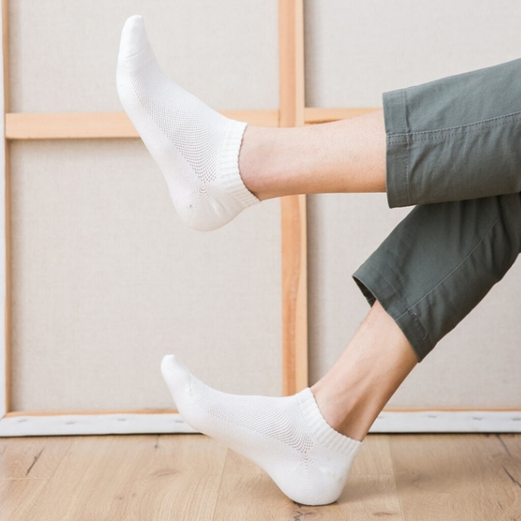 ถุงเท้าข้อสั้นพอดีตาตุ่มผู้ชาย #32 ตาข่ายระบายอากาศด้านบน ผ้าฝ้าย 80% สีพื้น เนื้อนุ่ม สไตล์มินิมอล คุณภาพดีมาก - รูปที่ 3