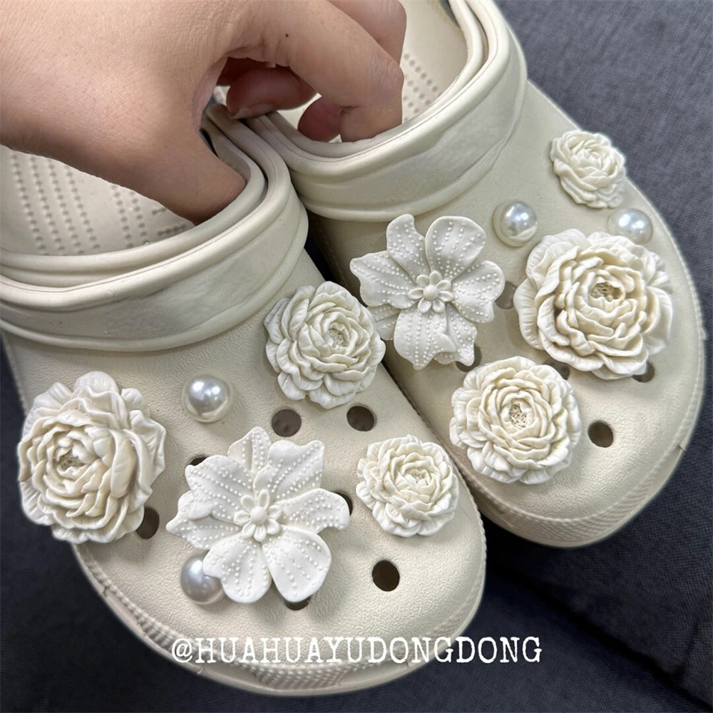 Baroque Style Pearl Floral Set s Charm Viral DIY Sandals Accessory Button Pin