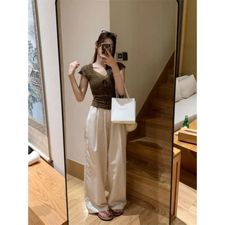 เสื้อแขนสั้น ฤดูร้อน ผู้หญิง สลิม เสื้อยืด ลูกไม้ขึ้น คอวีเสื้อตัวบนและเสื้อเชิ้ต