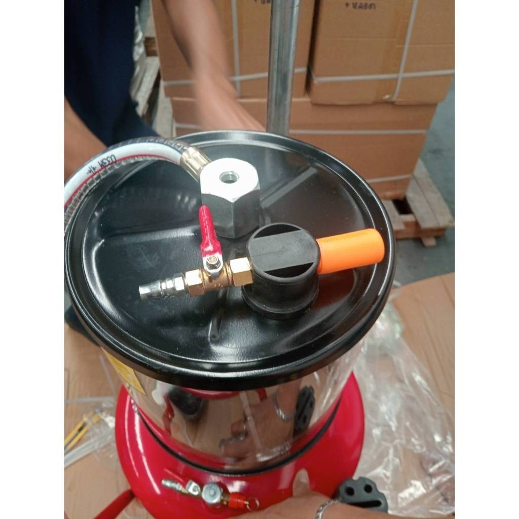 [ ส่งในไทย ] เครื่องดูดถ่าย น้ำมันเครื่อง แบบใช้ลม ถังรองถ่ายน้ำมัน ถังดูดถ่ายน้ำมันเครื่อง บรรจุ 80 ลิตร - รูปที่ 3