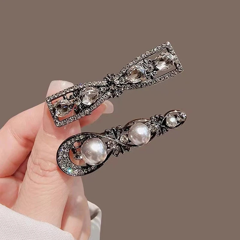สไตล์เกาหลี Barrettes Duckbill คลิป Rhinestones Hollow คริสตัล Pearl Word คลิปด้านข้าง Bangs คลิปผู้หญิง Bow Hairpin