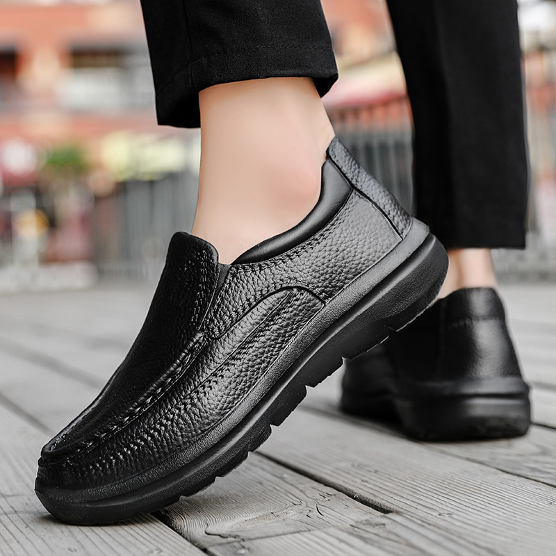 40-45 Casual Simple รองเท้าผู้ชายรองเท้าเชฟกันน้ํา Oilproof สบาย Anti-slip รองเท้าไม่มีส้นกลางแจ้งผู้ชาย