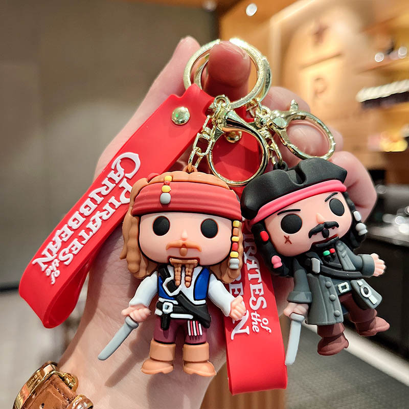 การ์ตูนการ์ตูน Pirates of the Caribbean ตุ๊กตาสามมิติพวงกุญแจรถจี้จี้ Night Market Stall แนะนําของขว