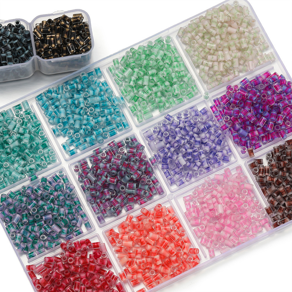St. kunkka 330Pcs มีรูชิ้นลูกปัดหลอดแก้ว 2.5 * 3.5 มม. ลูกปัดข้าวแก้วสองสีย้อมแกนลูกปัดสําหรับ DIY สร้อยข้อมือสร้อยคอทํา