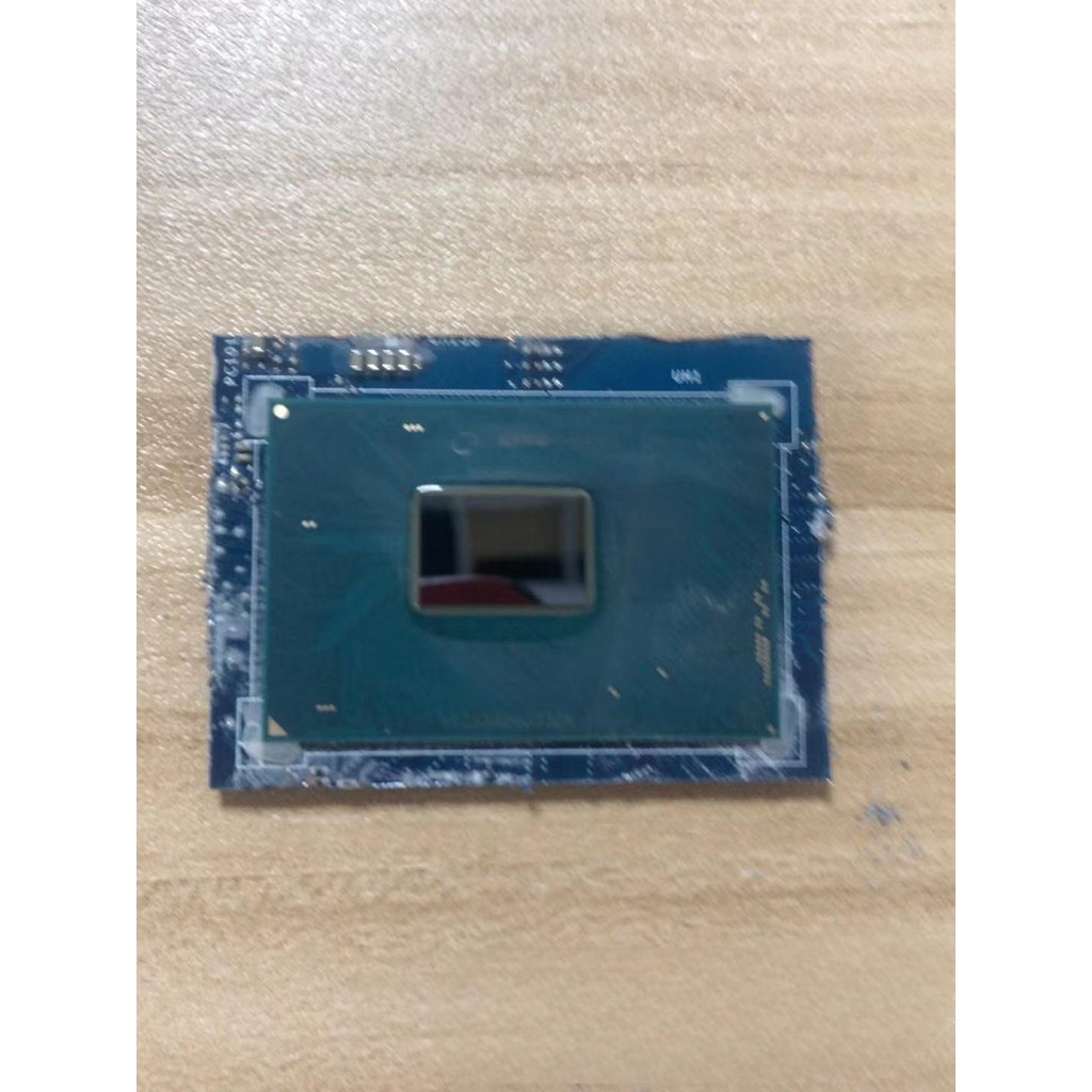 Intel Xeon E3-1505M v6 SR32K มือสอง