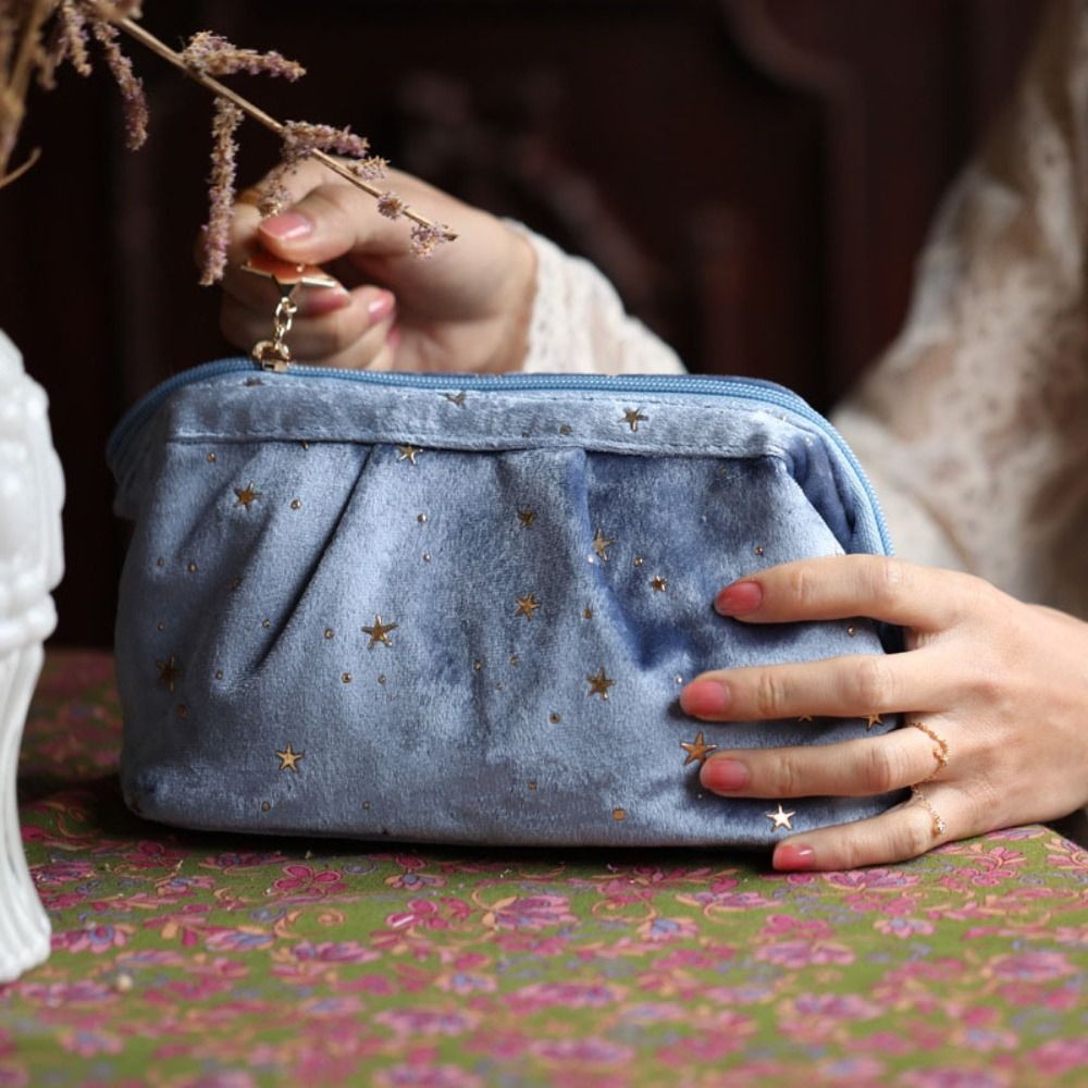 SOLARLINX Shell Shape Makeup Case,ซิปล้างกระเป๋ากํามะหยี่กระเป๋าเครื่องสําอาง,เกาหลีIns Bronzing Starsขนาดใหญ่ความจุกระเป๋าถือกระเป๋าเดินทางล้างหน้า - รูปที่ 6