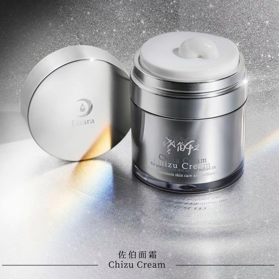 [ป้องกันการวางเคาน์เตอร์สามารถตรวจสอบได้] luara Saeki Cream 50g Lifting Firming Moisturizing Skin Ja