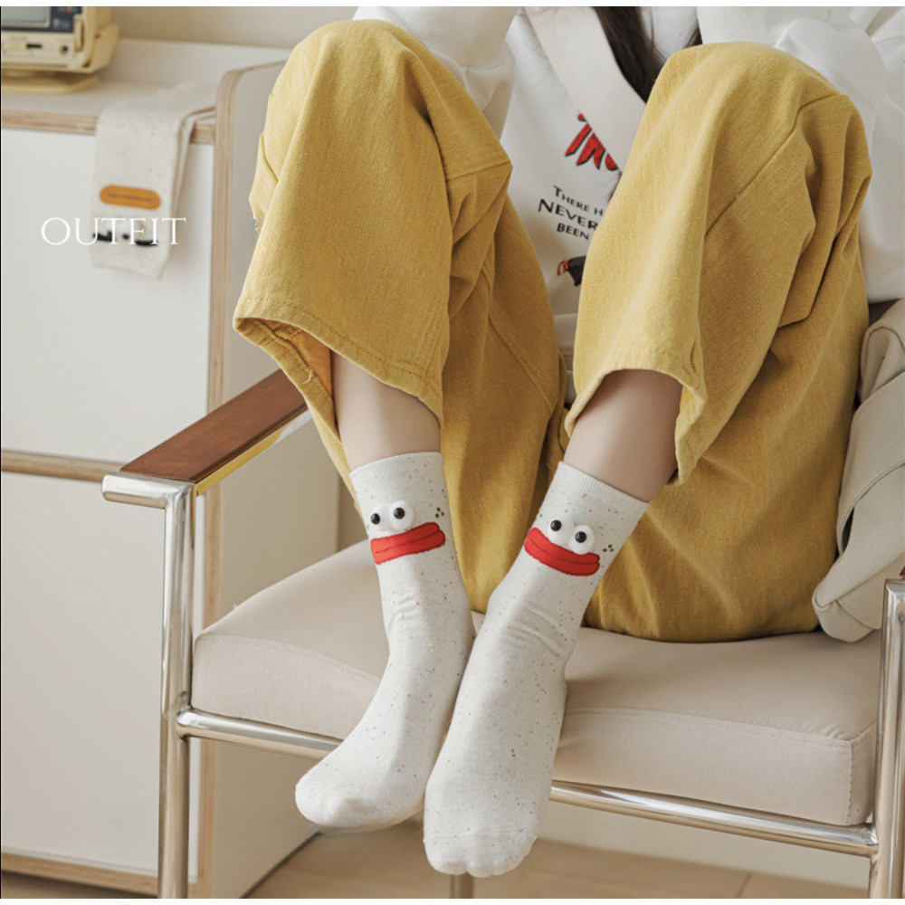 ตลกตาโตผู้หญิงถุงเท้าผ้าฝ้ายฮิปฮอประบายอากาศหลอดยาวสบายๆถุงเท้าถนนกองถุงเท้า อิน อินเทรนด์ญี่ปุ่นน่ารักถุงเท้าคู่ - รูปที่ 5