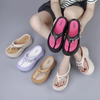 LAVA พร้อมส่งในไทย 233-2a รองเท้าหนีบเสริมส้น 9 ซม แต่งอะไหล…