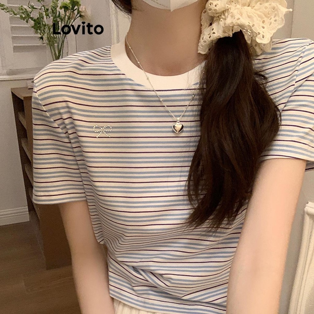 Lovito เสื้อยืดผู้หญิง ลายทาง สไตล์ลำลอง LNA57112