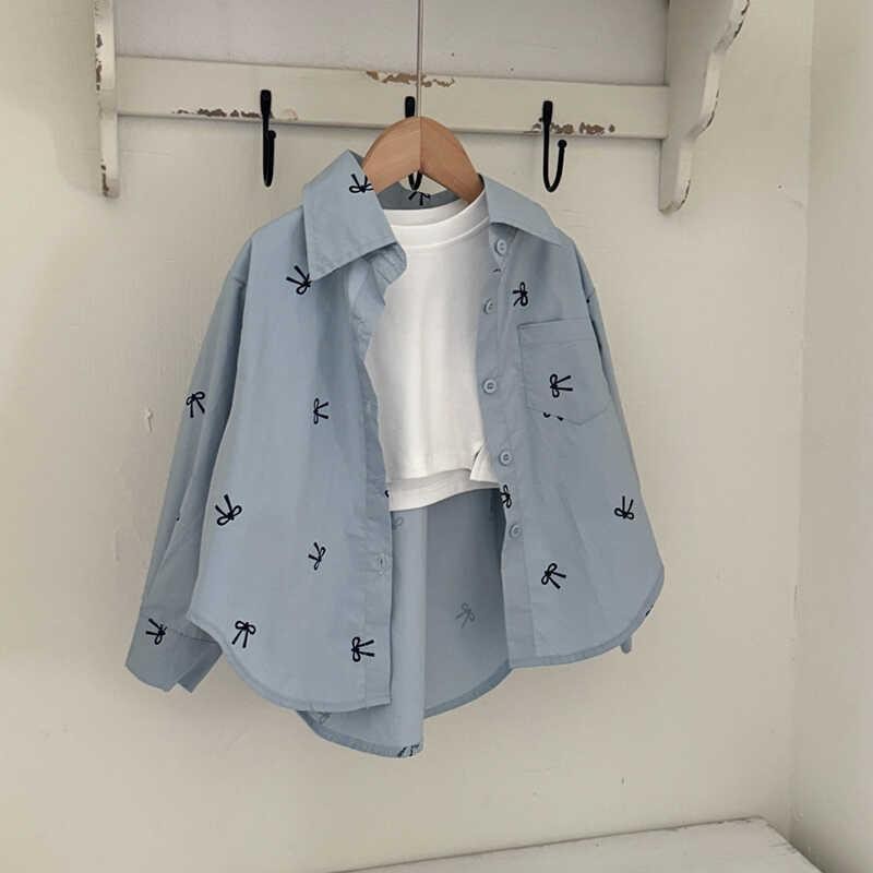 เสื้อเชิ้ตแขนยาวสำหรับเด็กเสื้อผ้าฤดูใบไม้ร่วงสำหรับเด็กผู้หญิงเสื้อแมตช์ง่ายพิมพ์ลายโบว์เสื้อเชิ้ตลำลองสำหรับเด็กผู้หญิง