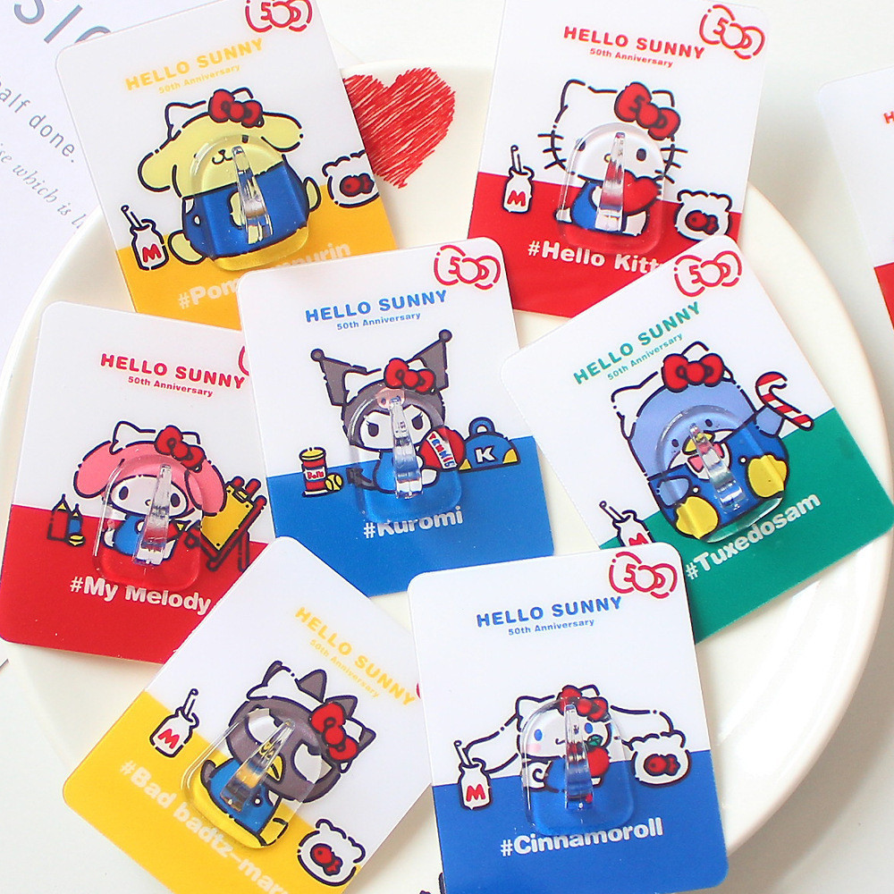 SANRIO ญี่ปุ่น ซานริโอ ตะขอ คุโรมิ ซินนามอนโรล ตะขอเหนียวสาวหัวใจครัวเรือนนักเรียนหอพักประตูผนังห้องน้ําที่แข็งแกร่งรับน้ําหนักตะขอกาว