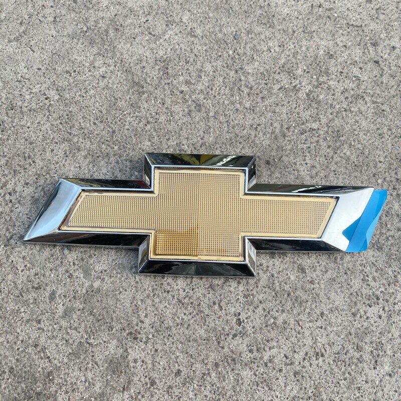 สําหรับ Aveo 2010-2014 ปี Chevrolet Chevy โลโก้ด้านหน้าสัญลักษณ์ด้านหลังด้านหลังป้ายด้านหลังอุปกรณ์เสริมทดแทนสีเหลือง ราคา ถูกที่สุด ดีลบีเคเค แกลเลอรีภาพที่ 3