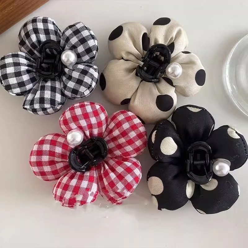 2024 Polka Dot ดอกไม้ขนาดเล็กคว้าคลิปหญิง High-End Shark คลิป