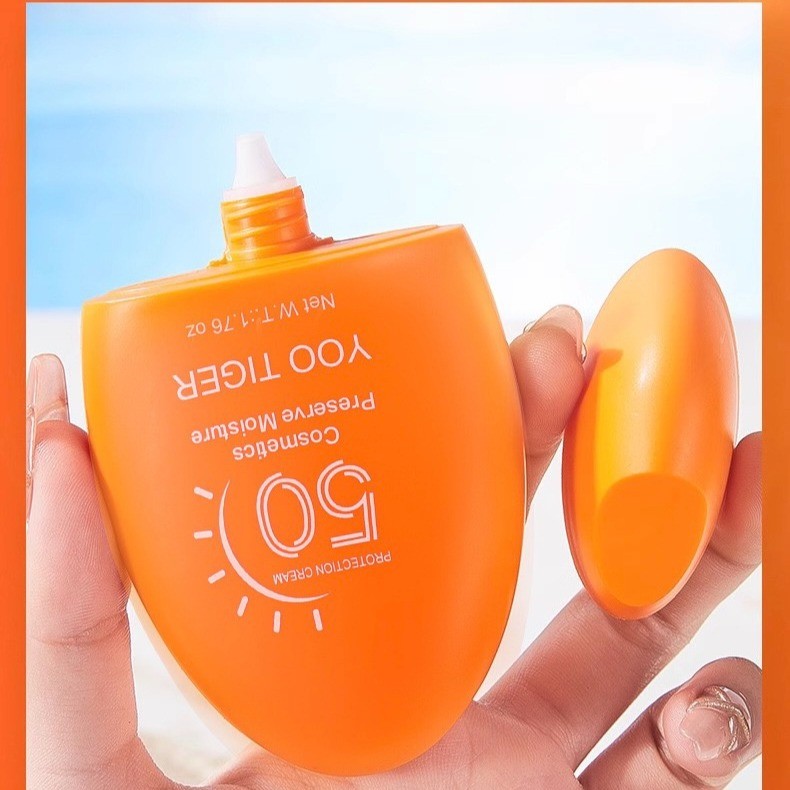 pink girl：ครีมกันแดดนมวัว ไวท์เทนนิ่ง ควบคุมความมัน ให้ความชุ่มชื้น SPF 50+ ขนาด 60 กรัม