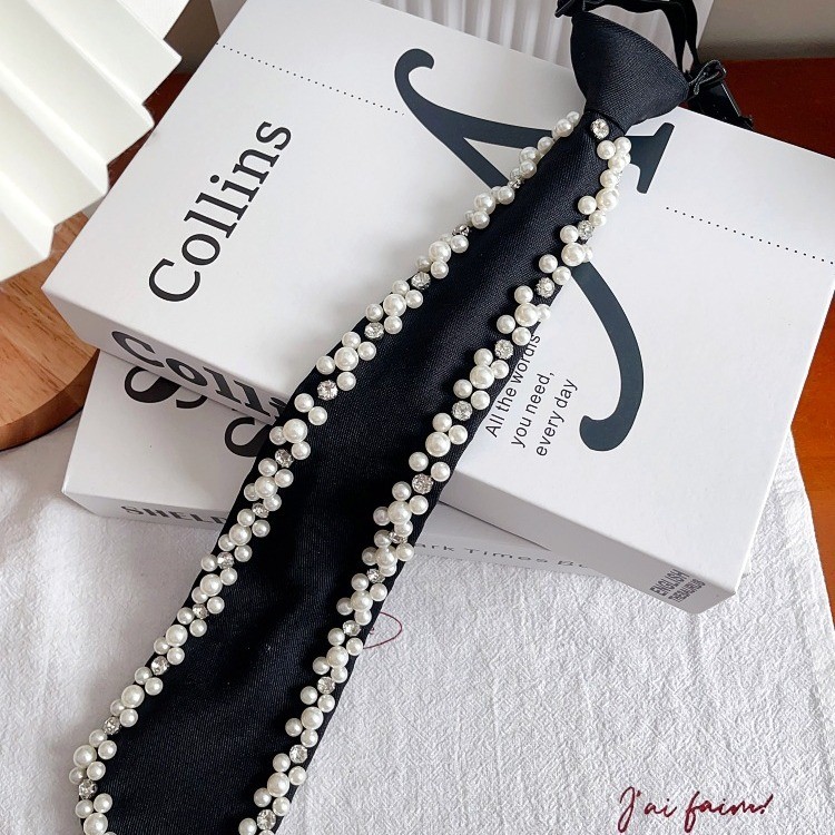 Original Niche Design Pearl Rhinestone Tie เสื้อสีดํา JK Tie ตกแต่งอัตโนมัติ Tie