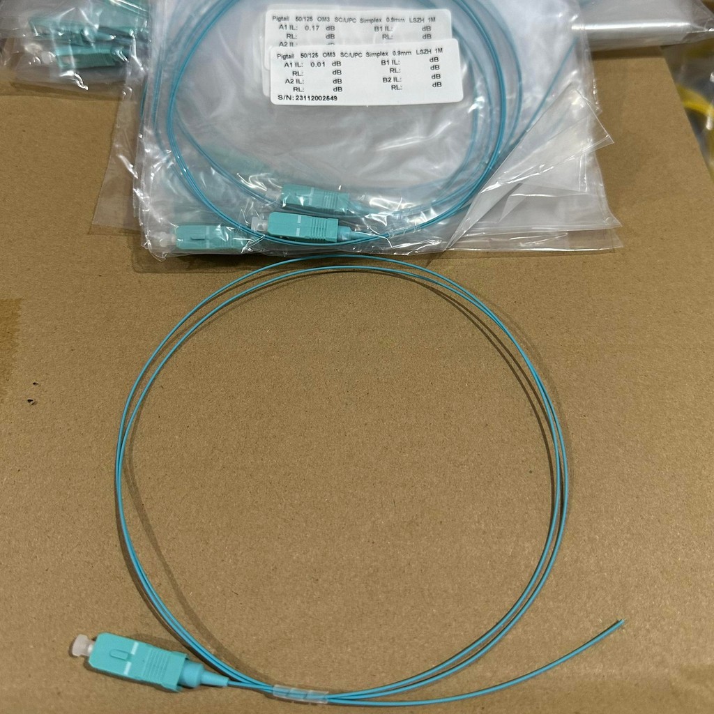 SC Pigtail Multimode OM3 50/125um 1 เมตร