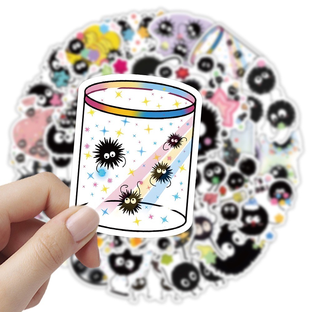 สติกเกอร์ Soot Sprites Ghibli ประเทศญี่ปุ่น จำนวน 50ชิ้น กันน้ำ สไตล์เก๋ไก๋ น่ารัก ขวดน้ำ Stickers ราคา ถูกที่สุด ดีลบีเคเค แกลเลอรีภาพที่ 7