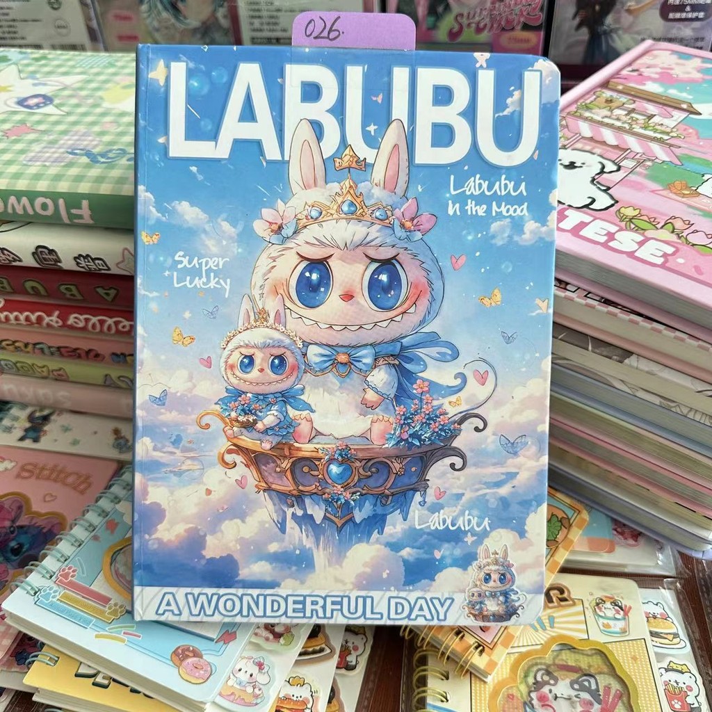 8-11-1 Labubu แมวเมาส์แนวนอน Line ระบายสีอะนิเมะการ์ตูน 25K Hard Shell โน้ตบุ๊คนักเรียนน่ารักคู่มือ