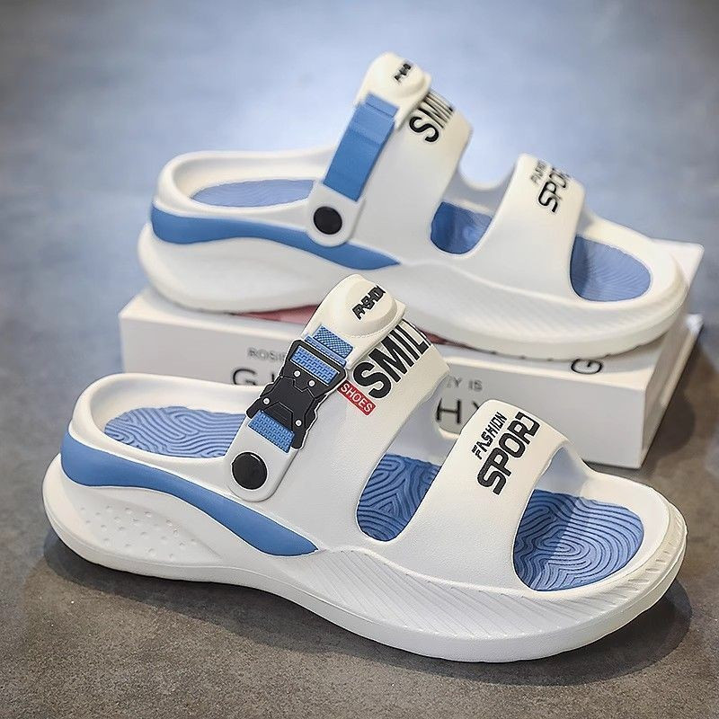 แซนดัลผู้ชาย ฤดูร้อน ทรೆಂด์ใหม่ รองเท้าชายหาดที่ป้องกันกลิ่น และสบาย