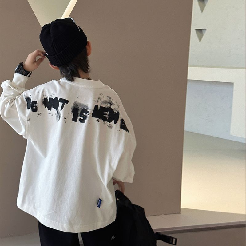 เสื้อยืดเด็กผู้ชายฤดูใบไม้ผลิฤดูใบไม้ร่วงสไตล์ ผู้มีอิทธิพล กลางเด็กใหญ่เวอร์ชั่นเกาหลีหลวมสบายๆแฟชั่น