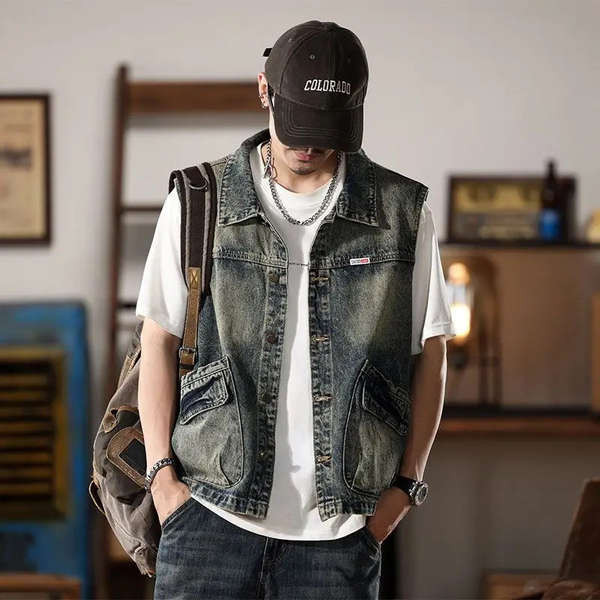 เสื้อกัก vest ฤดูใบไม้ผลิฤดูร้อนรถจักรยานยนต์เทรนด์ยีนส์เสื้อกั๊กผู้ชายหลวมยีนส์แจ็คเก็ตผู้ชายอเมริกันวินเทจม้าคลิปแขนกุด