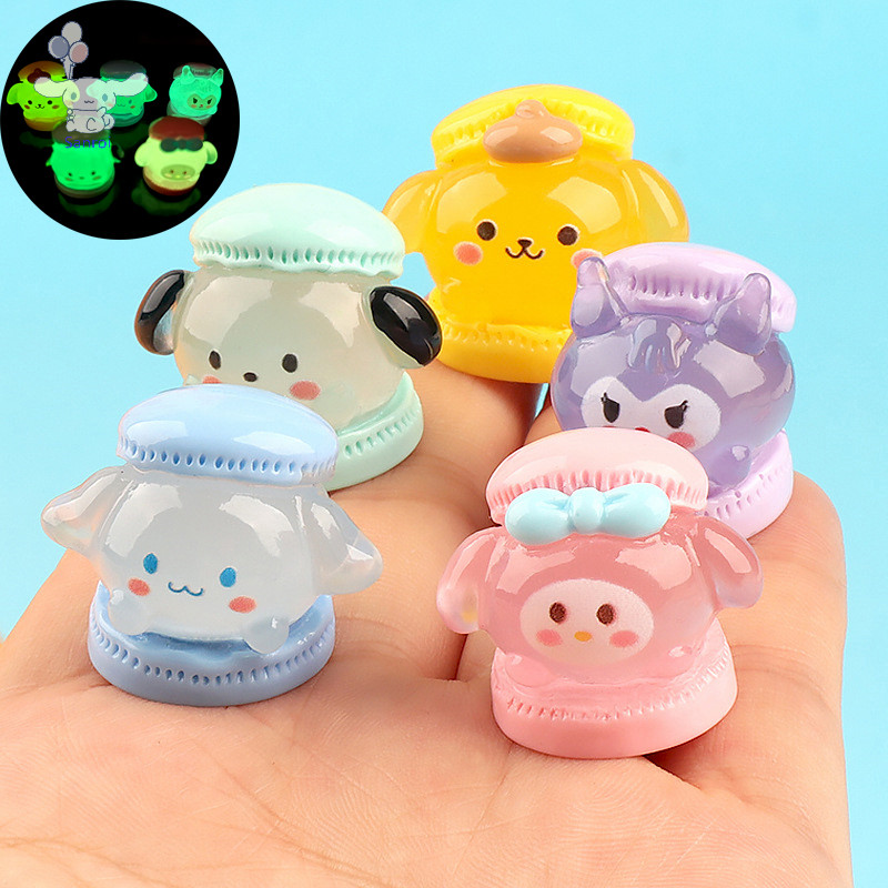 [San] 3d Luminous Sanrio เครื่องประดับ Kuromi Pochacco Cinnamoroll Melody รถเดสก์ท็อปตกแต่ง DIY เคสโทรศัพท์ Hairpin อุปกรณ์เสริม POP