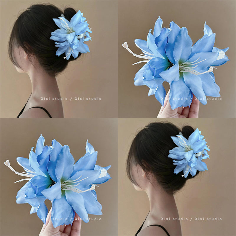 Super Fairy Blue Lily คลิปดอกไม้จําลองกิ๊บติดผมดอกไม้ด้านหลังหัวผมคลิปฉลามแฟชั่น Classy All-Match เครื่องประดับผม