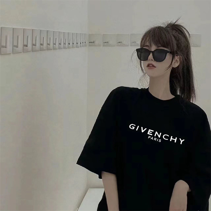 T เสื้อยืดแขนสั้นพิมพ์ลายสะท้อนแสงคลาสสิกอินเทรนด์