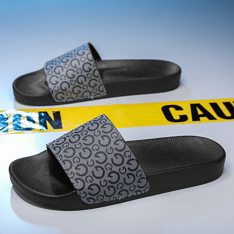 รองเท้าแตะสําหรับชายฤดูร้อนอินเทรนด์ Flip Flops ห้องน้ํา Non-skid ในร่มและกลางแจ้งรองเท้าแตะสําหรับผ