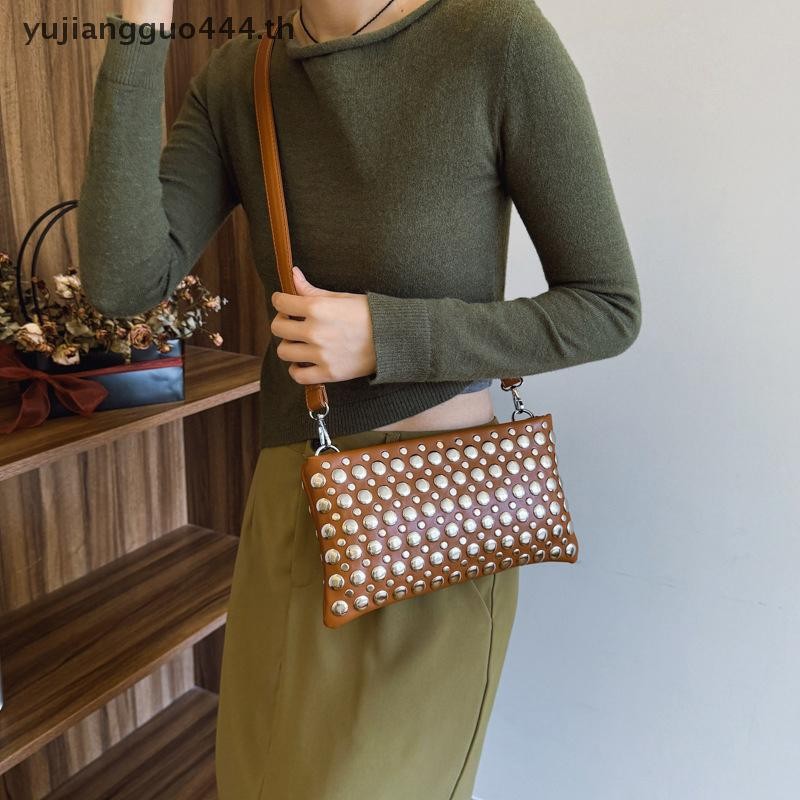 yuyu Luxury Shiny Rivet กระเป๋า messenger ทรงซองสำหรับผู้หญิง สไตล์วินเทจและแฟชัน
