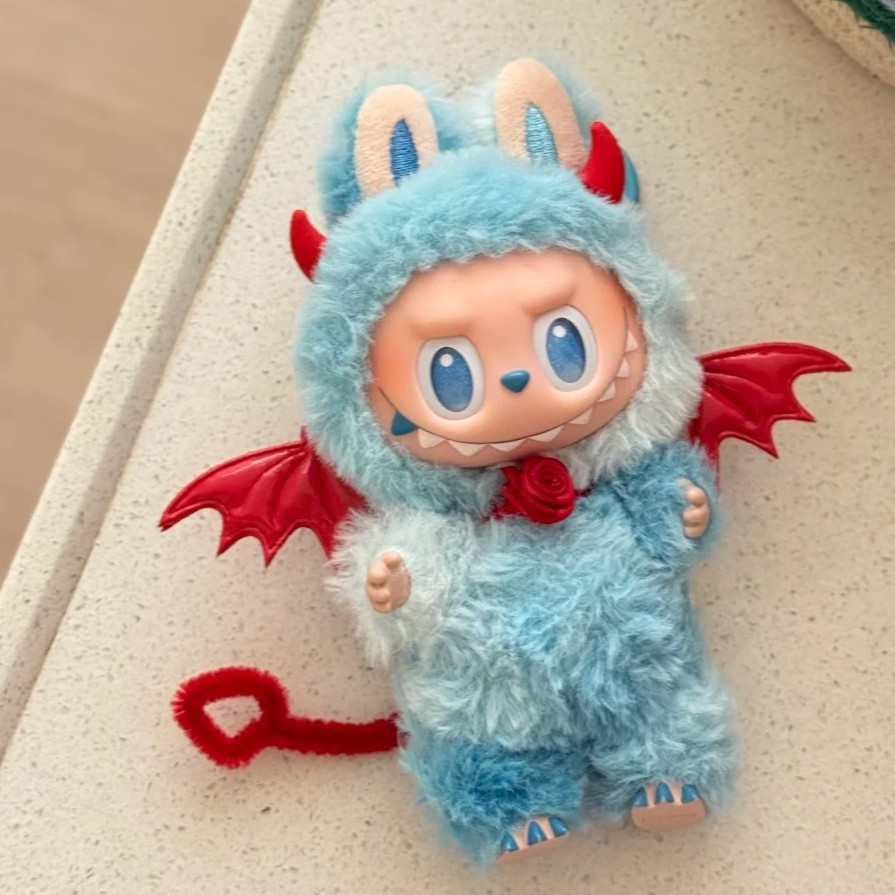 (ไม่มีตุ๊กตา) สําหรับ 17 ซม. labubu series cape ปีศาจน้อยน่ารัก Labubu ตุ๊กตาเสื้อผ้าเด็กตุ๊กตาเสื้อผ้าชุดอุปกรณ์เสริม