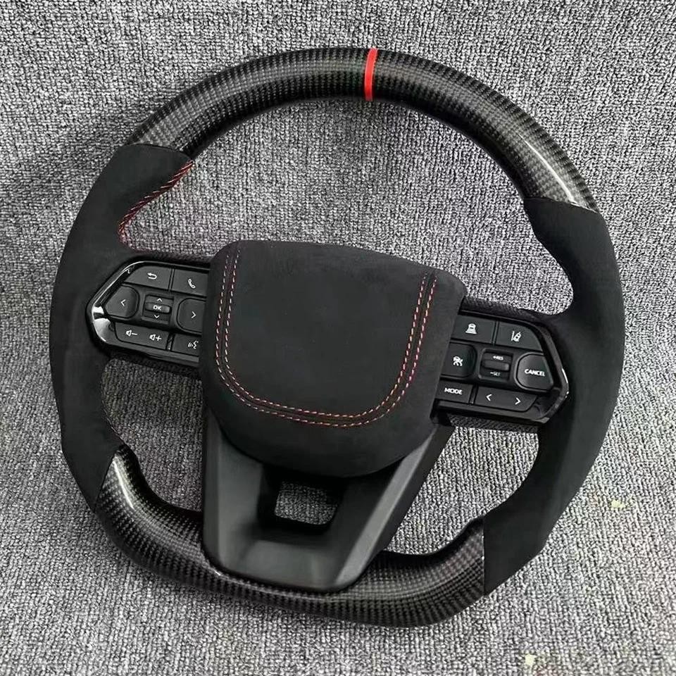 ที่กําหนดเองคาร์บอนไฟเบอร์หนังนิ่มหนังพวงมาลัยรถสําหรับ Toyota LC300 Basto Prado Cool Luze Land พวงม