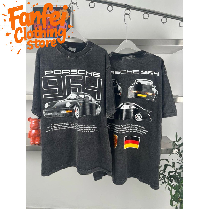 (จัดส่งตลอด 24 ชั่วโมง)Fanfei ผ้าฝ้าย 100% ซักได้! เสื้อยืดผู้ชายย้อนยุคพิมพ์ลายรถ Porsche 964
