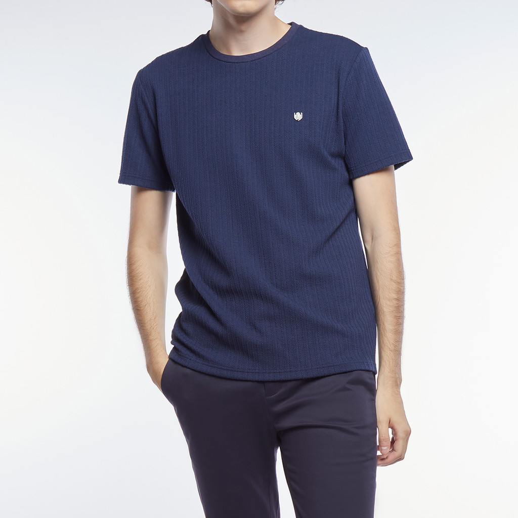 LTD เสื้อทีเชิ้ตทอลายเฮอร์ริงโบน ผู้ชาย สีน้ำเงินเข้ม | Herringbone Jaquard Tee Shirt | 03442