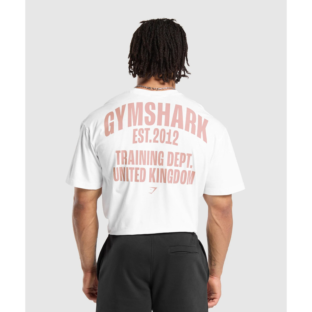 สไตล์ใหม่ GYNSH TRAINING DEPT.ผ้าฝ้ายแท้หลวมMicro-Elasticกีฬาฟิตเนสผู้ชายแขนสั้นคลาสสิกเสื้อยืดเหล็ก