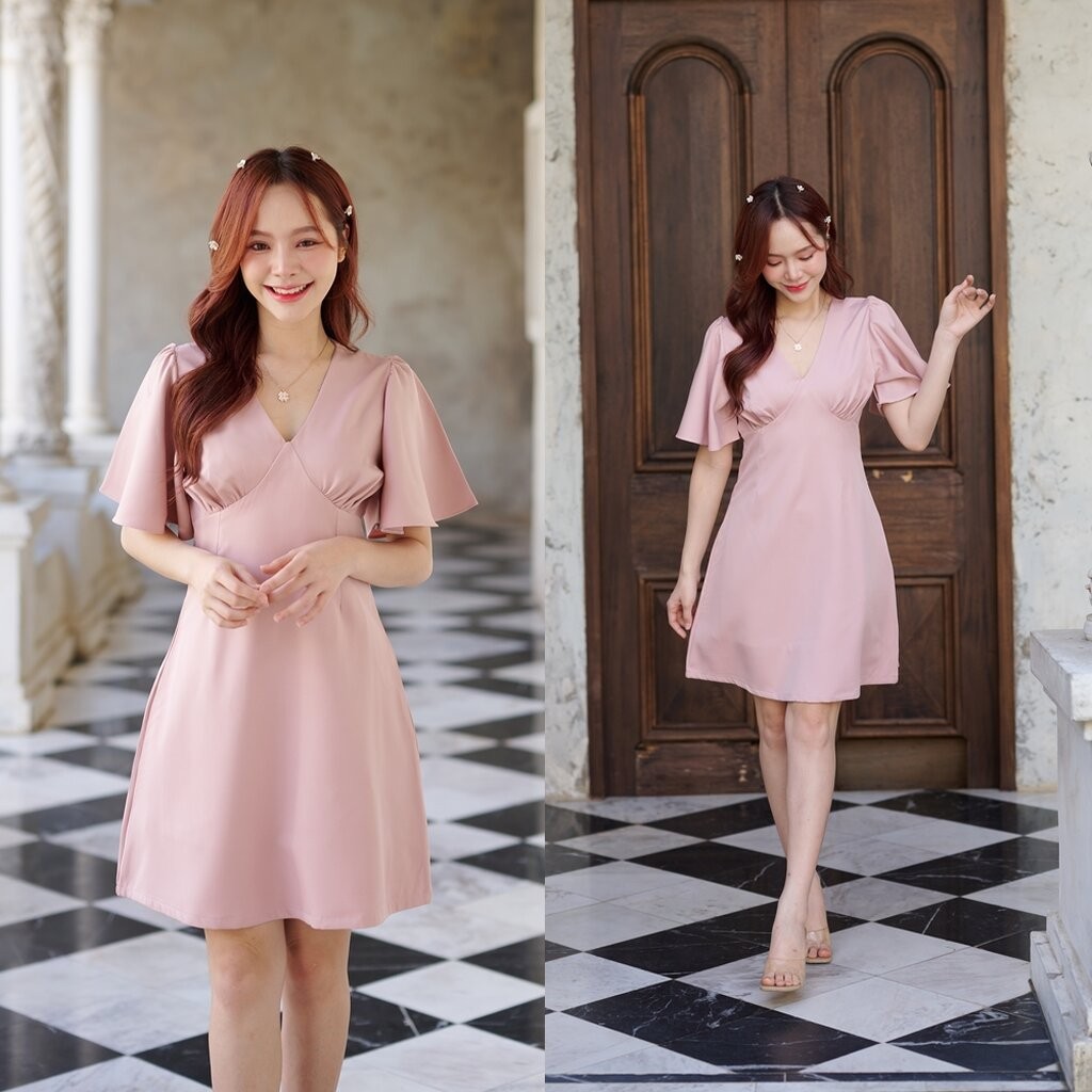 Sassy Flare Dress : สีชมพู