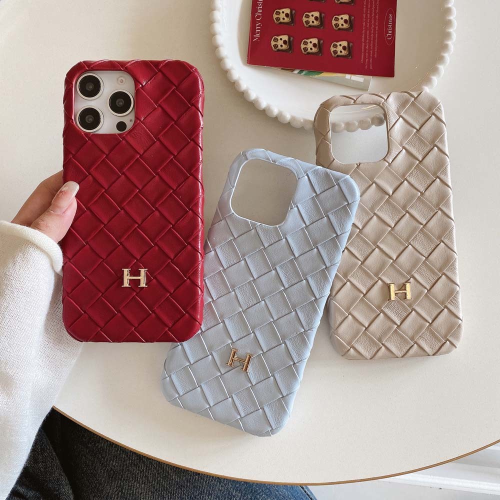 โลหะหรูหราโลโก้ 16โปรแม็กซ์ ถักหนังเคสโทรศัพท์สําหรับ ไอโฟน 11 15โปรแม็กซ์ 12 13 14โปรแม็กซ์ แฟชั่นกันกระแทกปกอ่อน