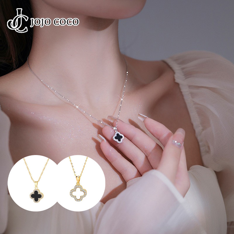 Jojo COCO สร้อยคอโคลเวอร์สี่ใบสไตล์อินแฟชั่นแสงหรูหราอุปกรณ์เสริมโซ่กระดูกไหปลาร