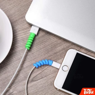 TuTu 2 ชิ้น Spiral Cable Winder Data Line หูฟังสายชาร์จสายไฟ Saver Protector Case Cover