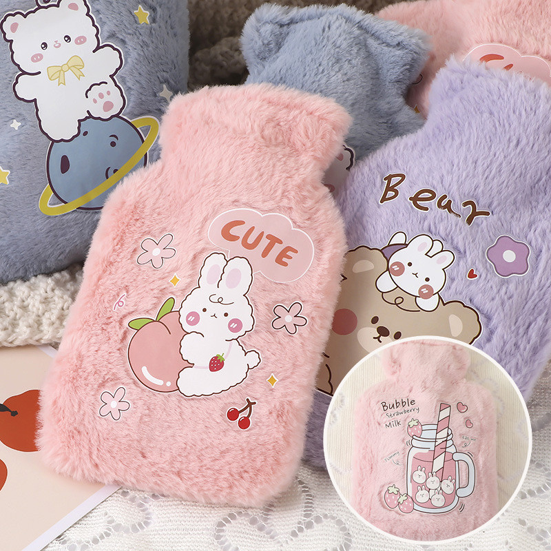 พร้อมจัดส่ง ถุงน้ำร้อนขนปุย วัสดุขนกระต่ายเลียนแบบ ลายการ์ตูนน่ารัก 500/750/1000ML