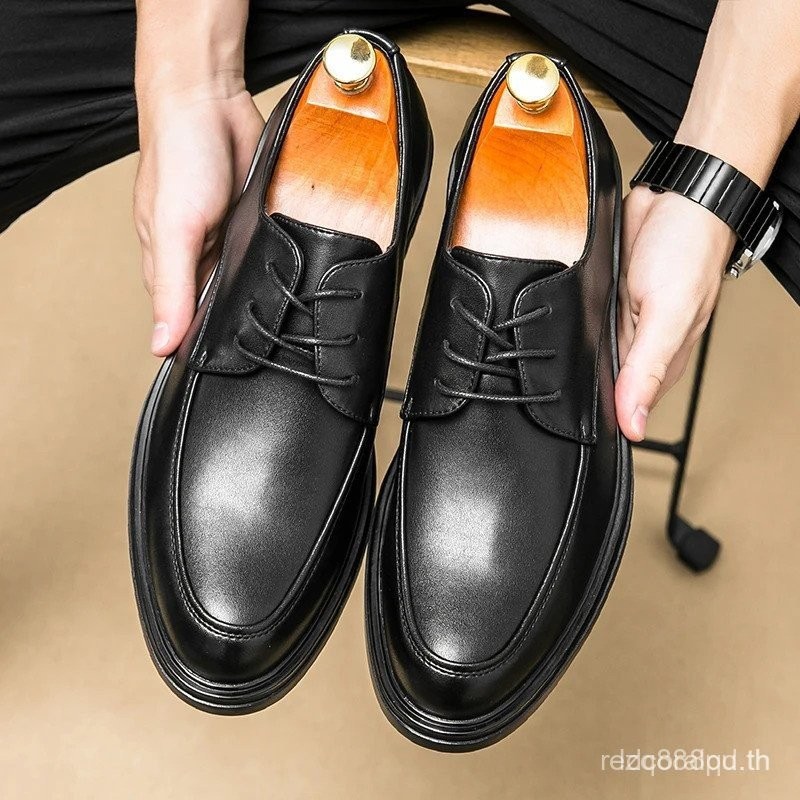 2024 รองเท้าหนังธุรกิจผู้ชายสไตล์ใหม่รอบ Toe Cowhide แฟชั่น Lace-Up Soft Sole All-Match รองเท้าหนังล