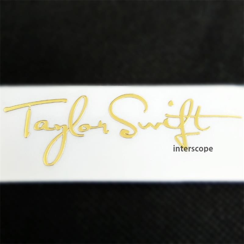 ✈สติ๊กเกอร์ใหม่ สติ๊กเกอร์โลหะ Moldy Taylor Swift Taylor Swift สินค้าลายเซ็นคอมพิวเตอร์โทรศัพท์มือถื