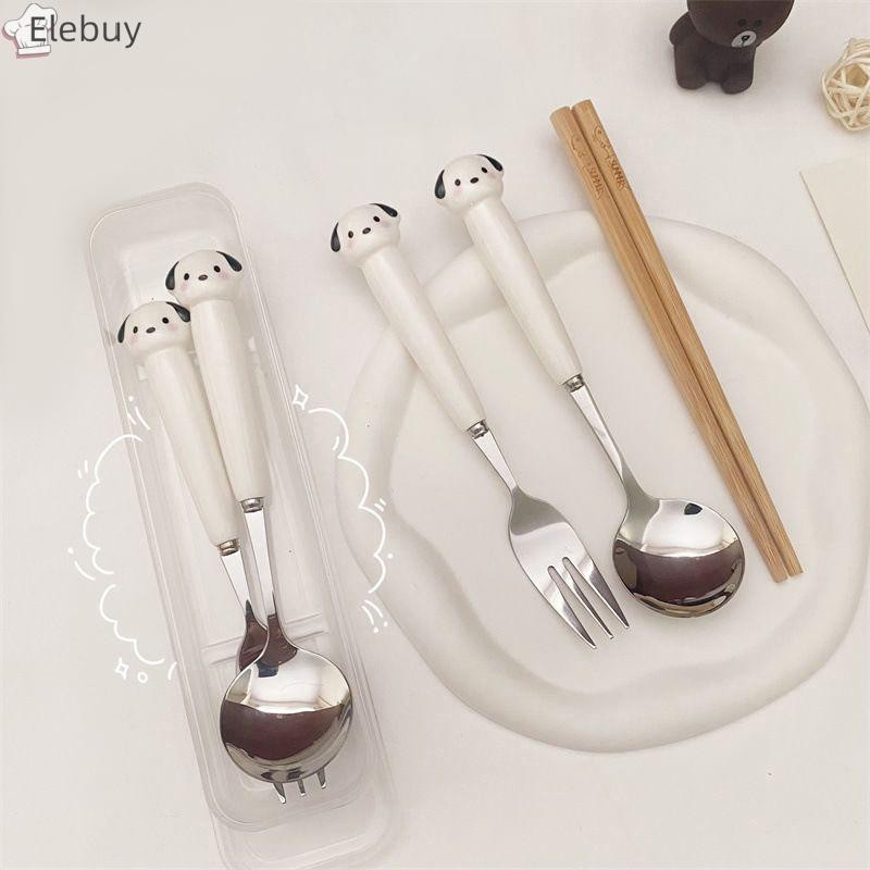 Elebuy การ์ตูนลูกสุนัขช้อนส้อมสับสแตนเลสช้อนส้อมแบบพกพานักเรียนการ์ตูนบนโต๊ะอาหารเด็กกล่องเก็บชุดใหม่
