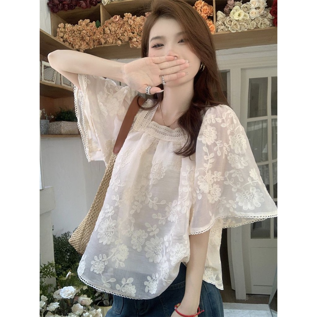 เสื้อแขนสั้นสำหรับผู้หญิง ลายปักลูกไม้ สไตล์.square neck ไซส์ใหญ่ พิเศษสำหรับซั머 สวมใส่สบาย มีหลายไซส์ให้เลือก