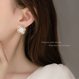 ต่างหูมุกเทียม สไตล์หรู คุณภาพไฮเอนด์