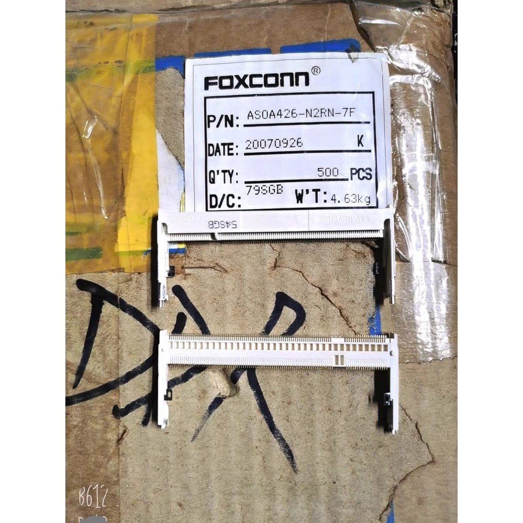หน่วยความจํา 1 ชิ้น DDR2 1.8V-200P Strip 5.2 การ์ดย้อนกลับสูง ASOA426-N2RN-7H FOXCONN tta